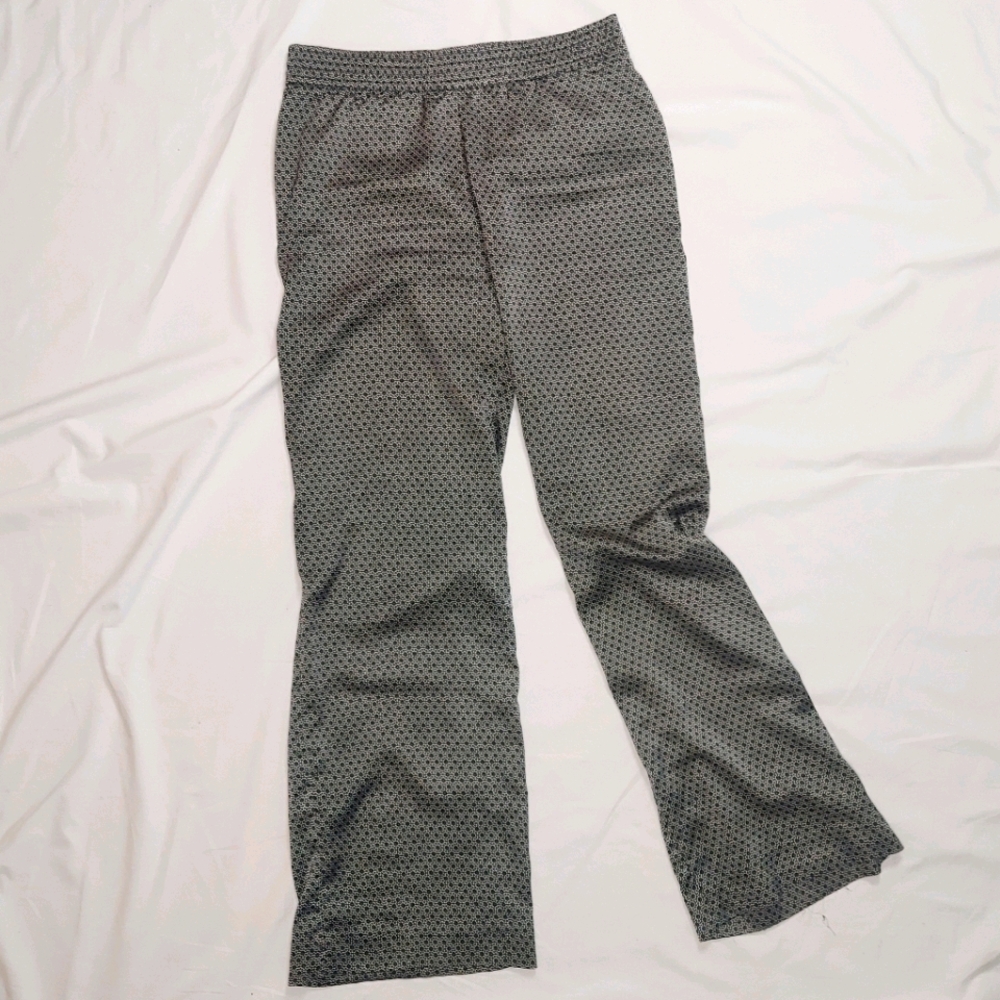H&M Printed high waisted, silky pajama-like pant